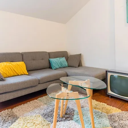 Apartment Fabuloso Con Piscina Vargas