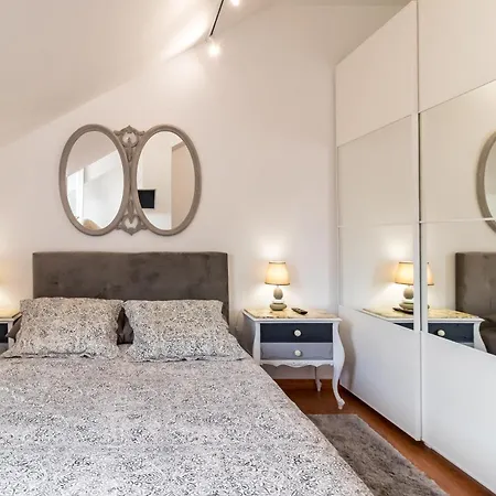 Fabuloso Con Piscina Appartement