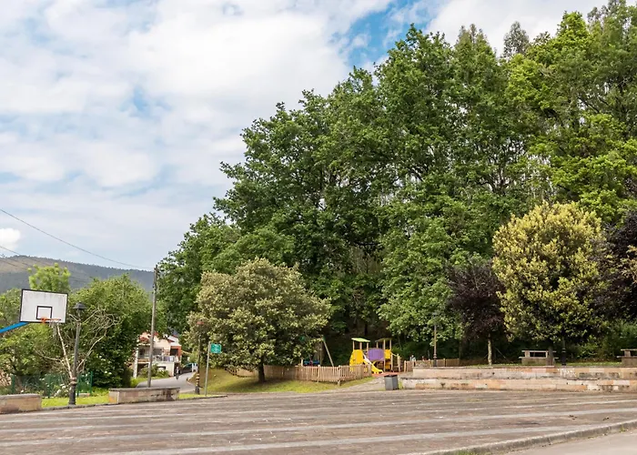 Fabuloso Con Piscina * Vargas